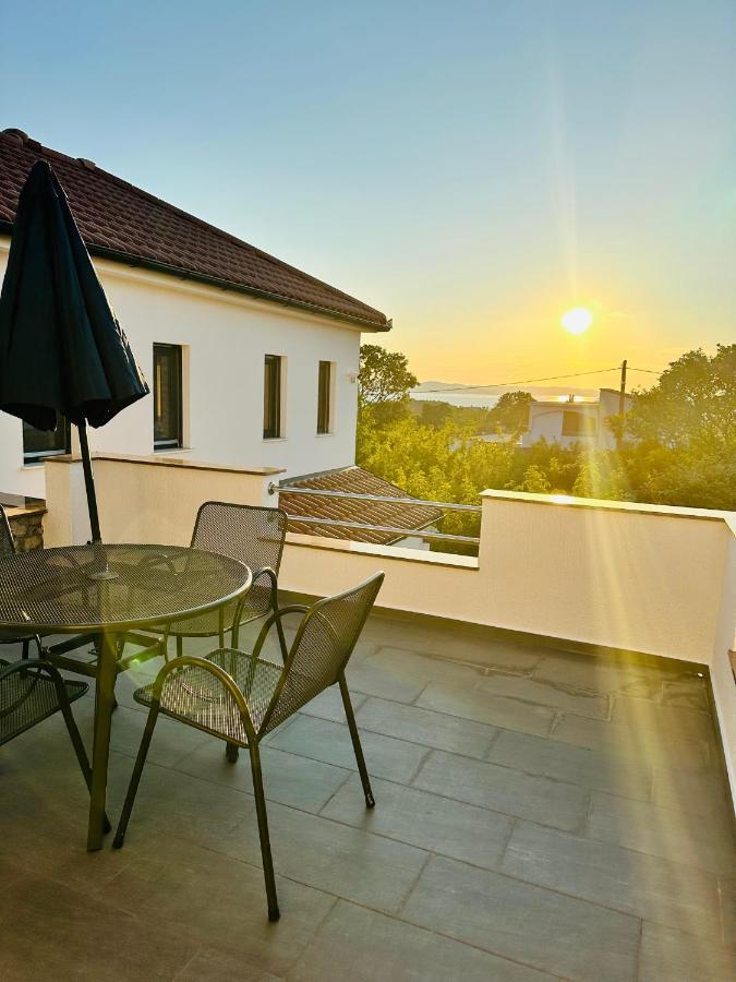 Apartmani Svemir Drage Luaran gambar