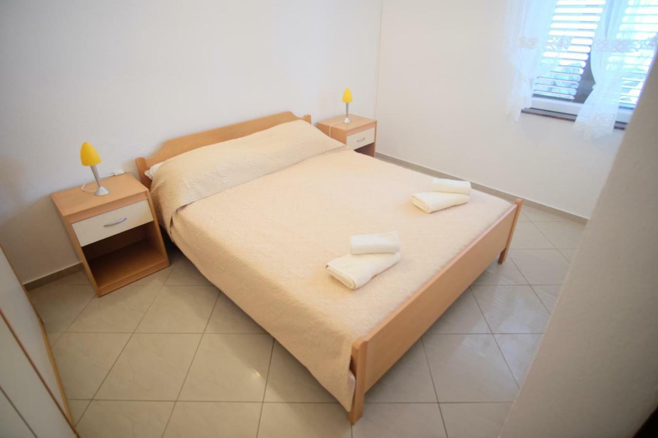 Apartmani Svemir Drage Luaran gambar