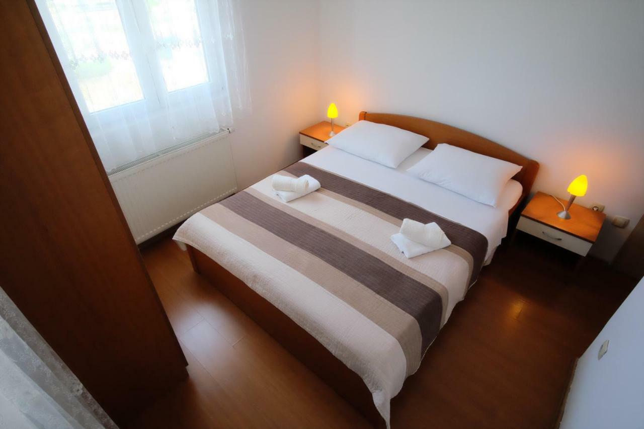 Apartmani Svemir Drage Luaran gambar