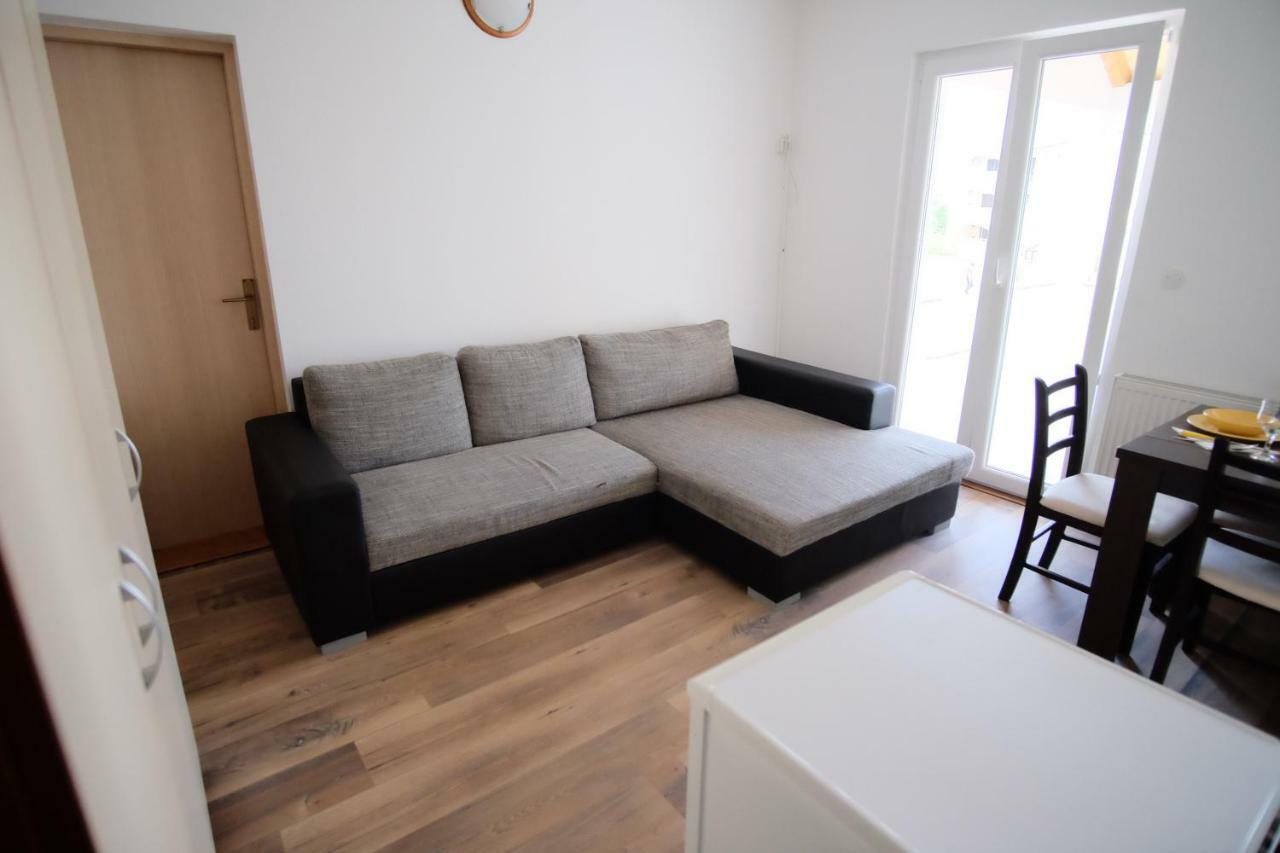 Apartmani Svemir Drage Luaran gambar